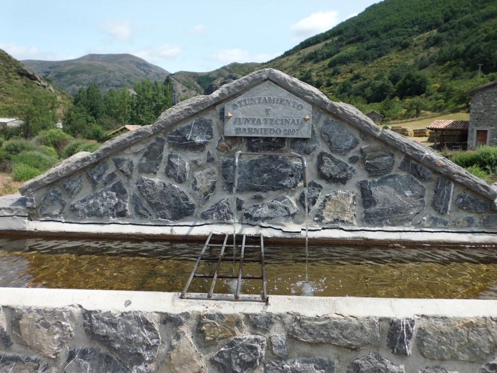 Casa Rural La Altanera Barniedo de la Reina ภายนอก รูปภาพ