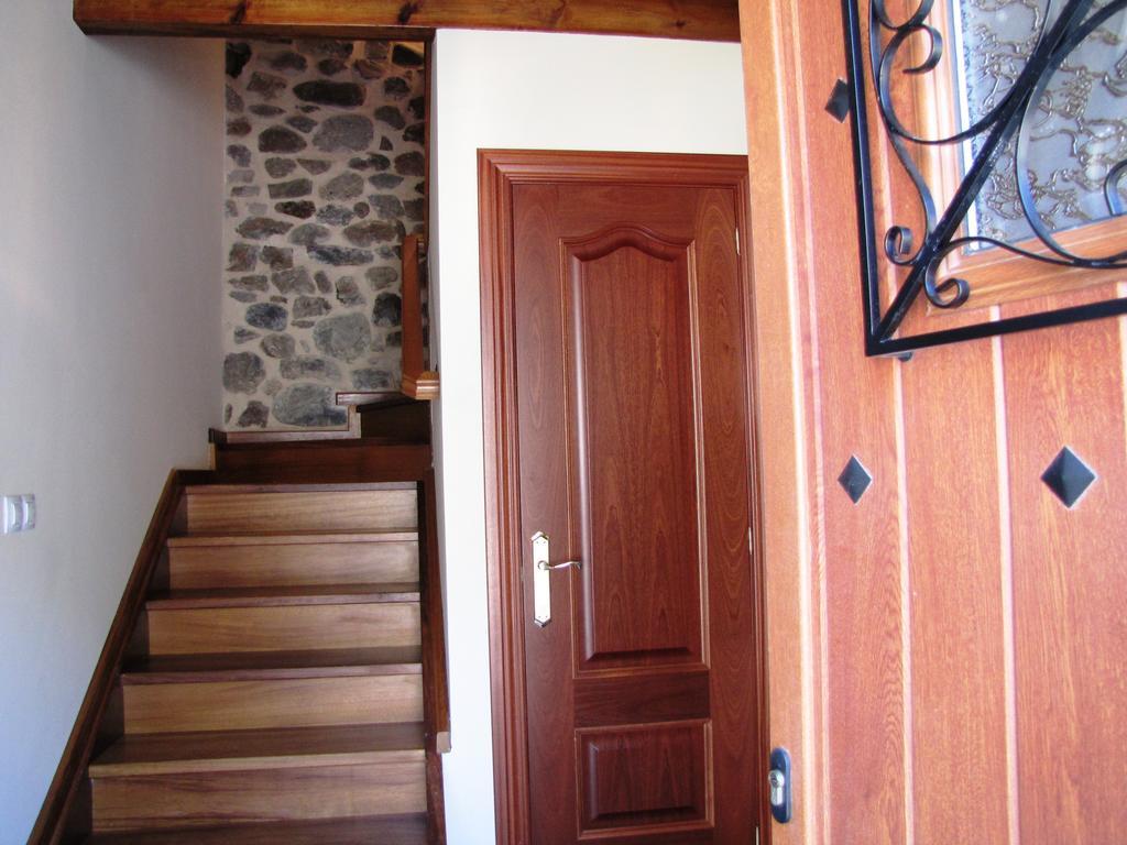 Casa Rural La Altanera Barniedo de la Reina ภายนอก รูปภาพ